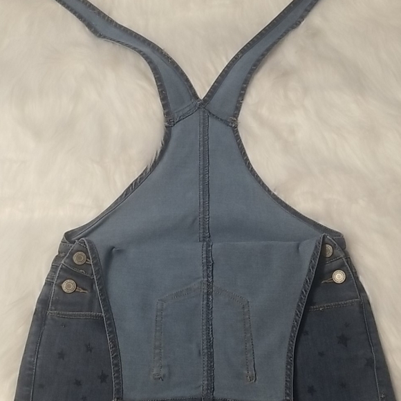 Girls 14 denim overalls with star print - Picture 5 of 9